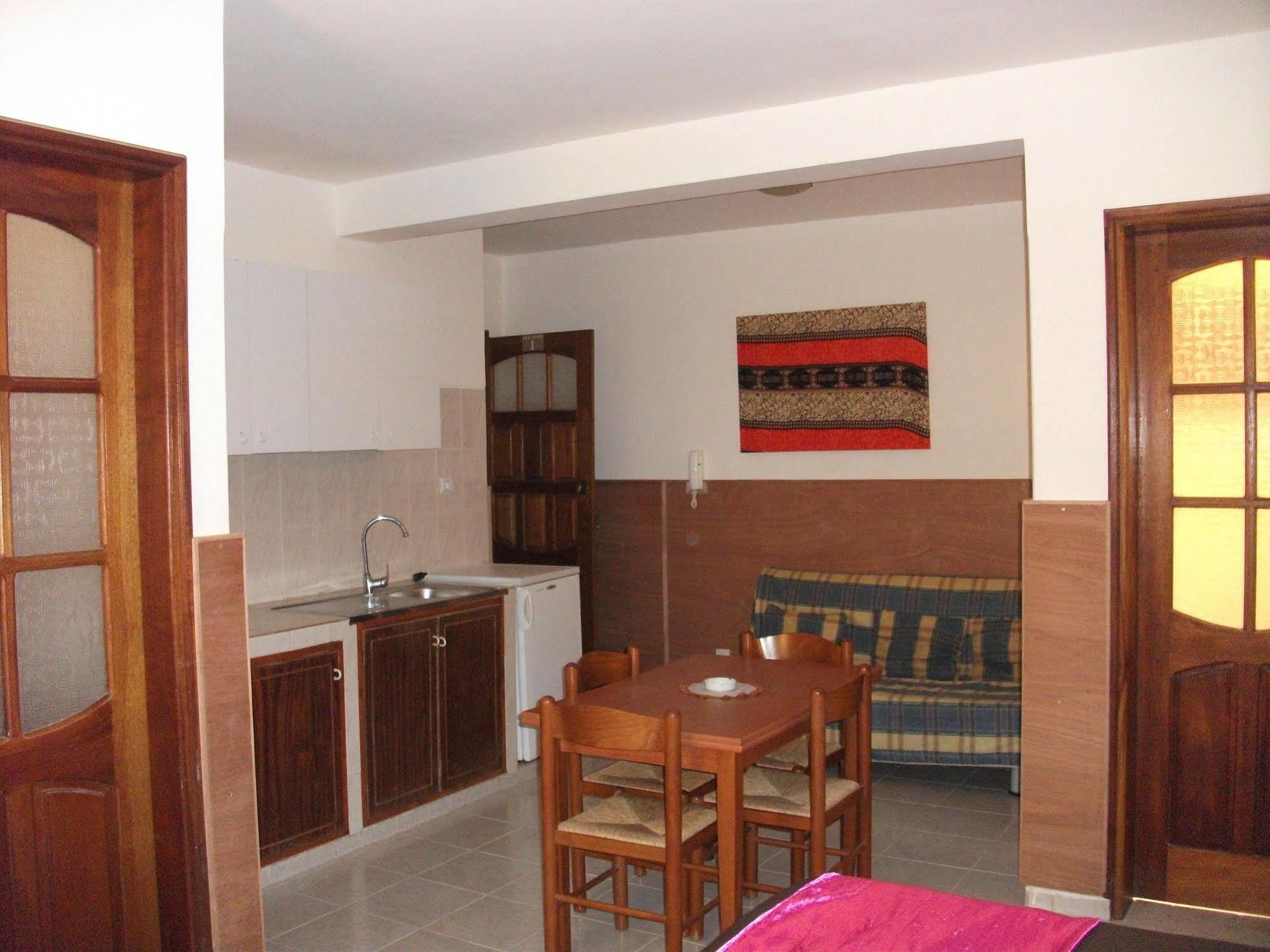 Dourada Studios Santa Maria Extérieur photo